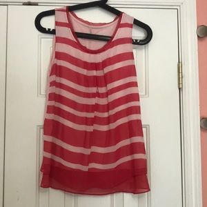 Two-toned pink colored tank